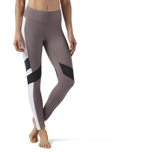 Nike Yoga Dri-FIT Luxe Women's 7/8 High-Rise Color-Block Leggings